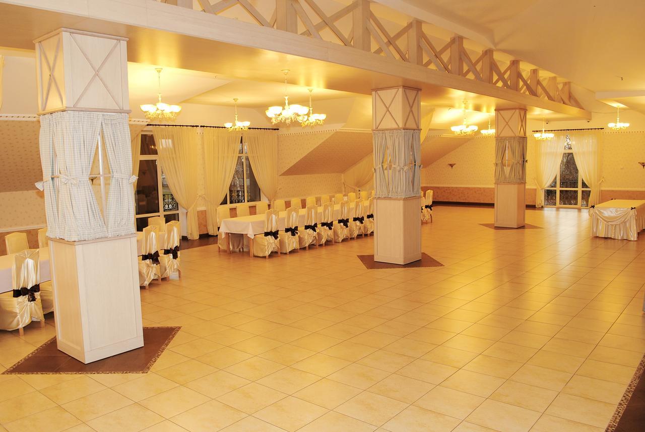 Hotel Restaurant Complex Roman'S Vishenki  Ngoại thất bức ảnh